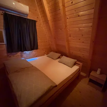 Ferienhaus Vikendica Sofijina Luka